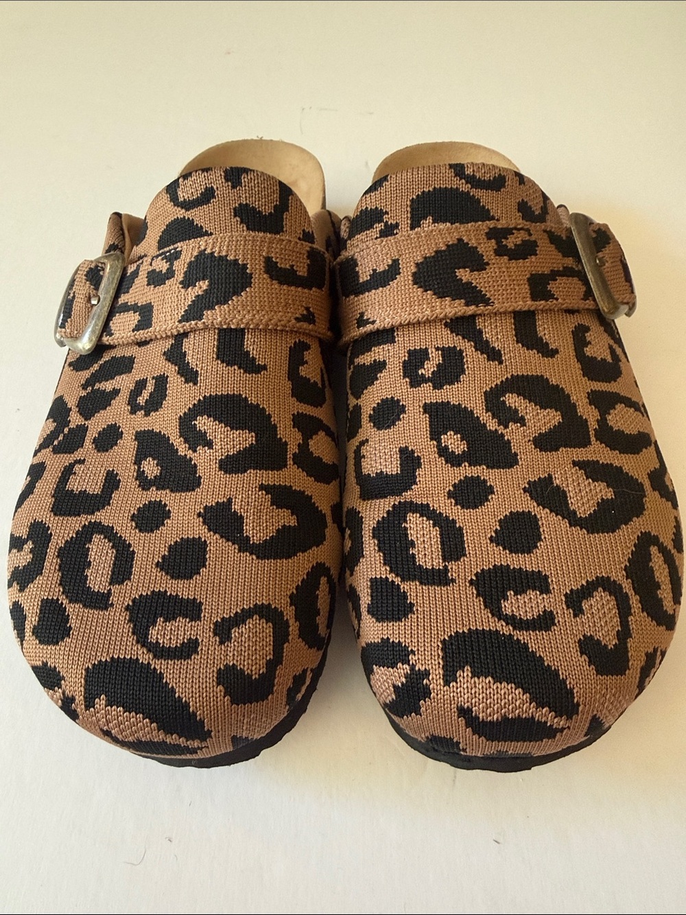 SEYCHELLES LA “Lydia” Leopard Print Slip-On Clogs Size 7.5 M